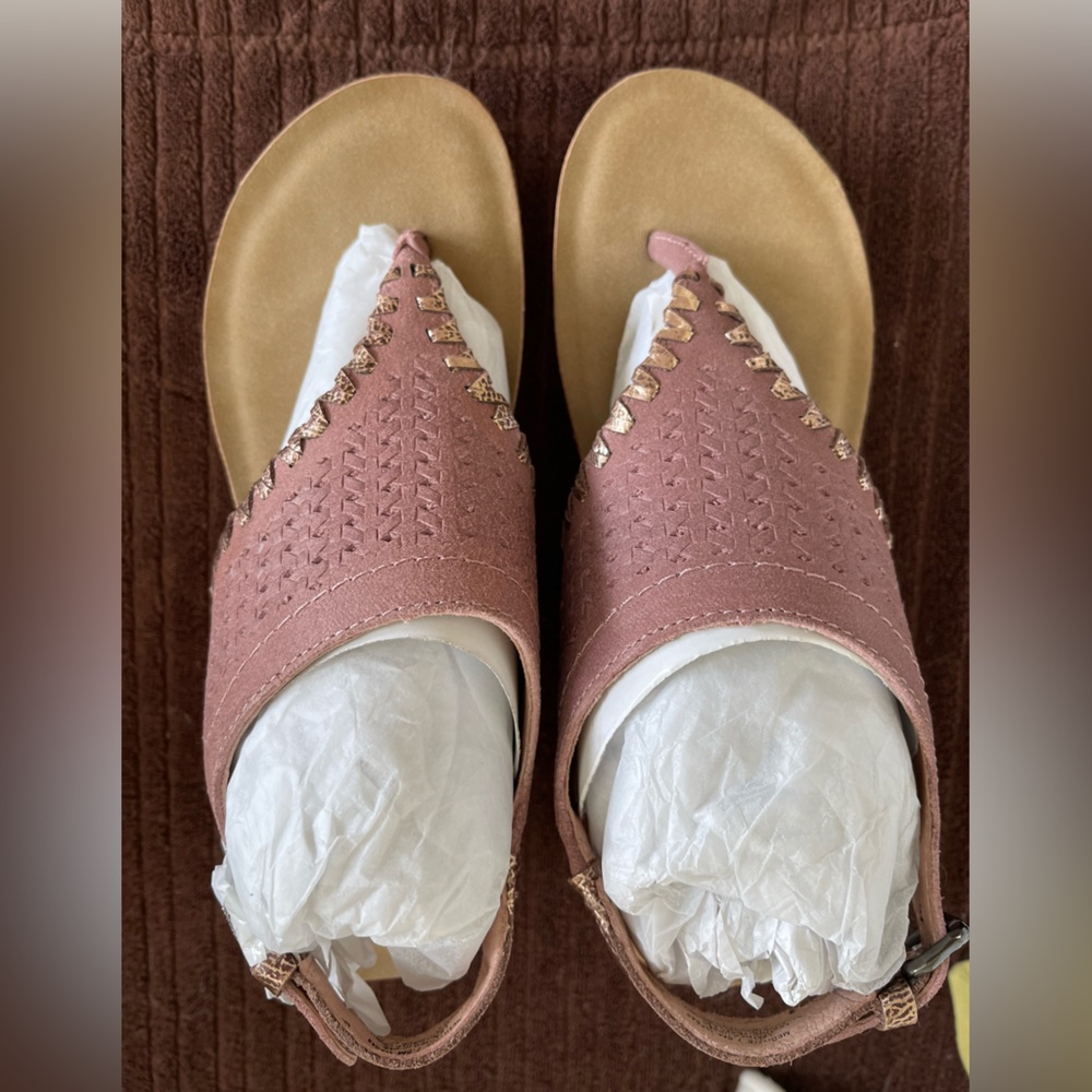 New OTBT salmon color sandals.  In box size 7.5